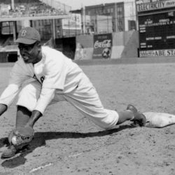 Robinson jackie baseball player african american first play